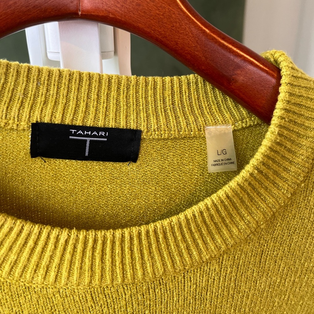Tahari Chartruse Crewneck Sweater - Picture 4 of 5